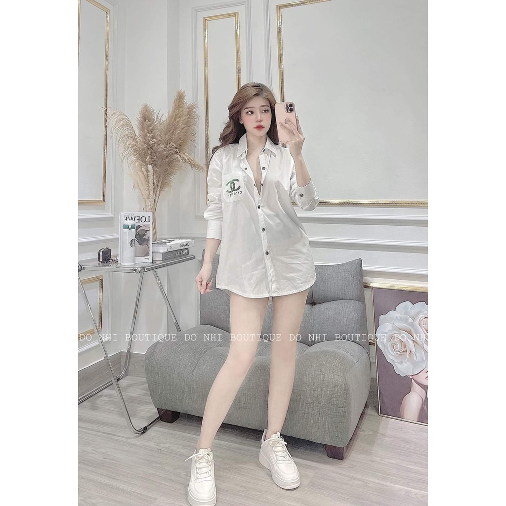 [Mã FAMARAL1 giảm 10K đơn 50K] ÁO SƠ MI TRẮNG CHA LEO CHỮ XANH CHO NỮ