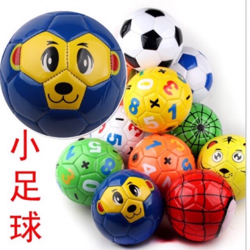 Bóng đá size bé cho bé