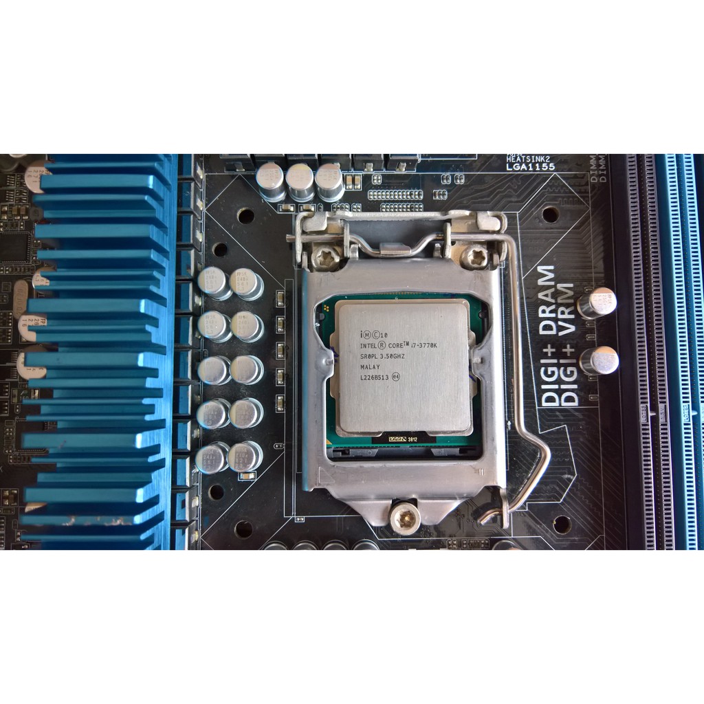 Bộ xử lý core i7 3770K, 4 Core, 8 Threads, 8M Cache, Socket 1155