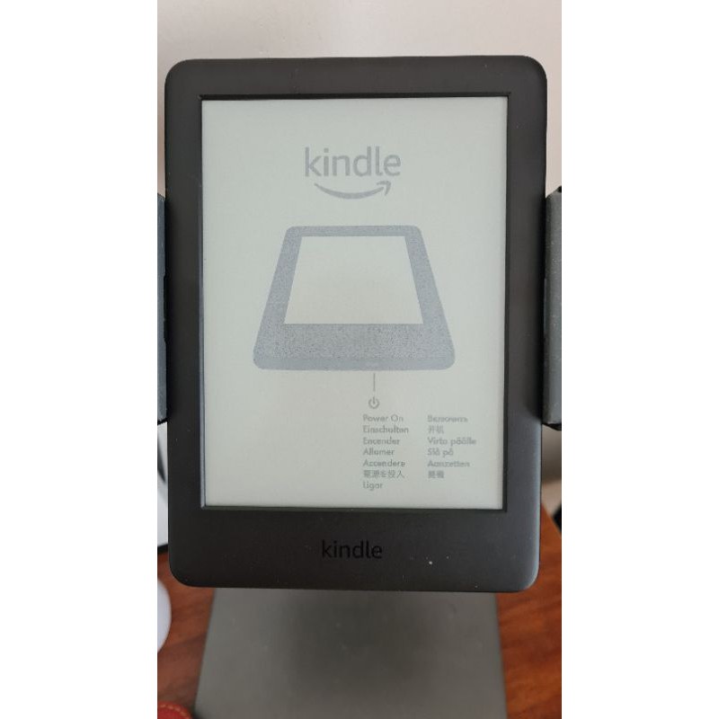 Thanh lý xác máy Kindle basic 10th 2020