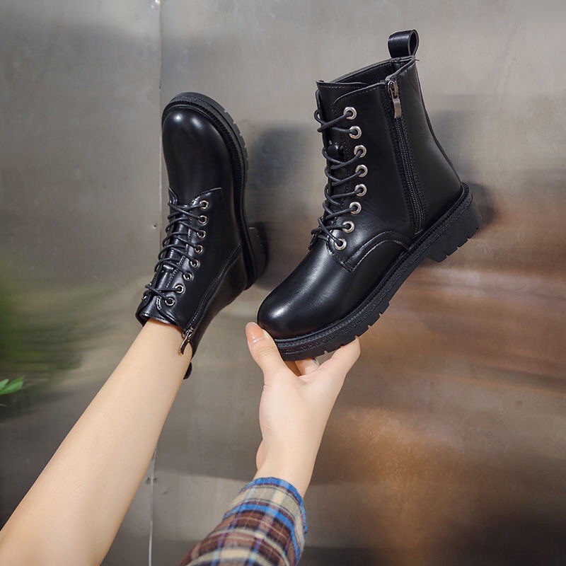 Boots Da Cao Cổ Buộc Dây Có khoá kéo kèm ảnh thật | BigBuy360 - bigbuy360.vn