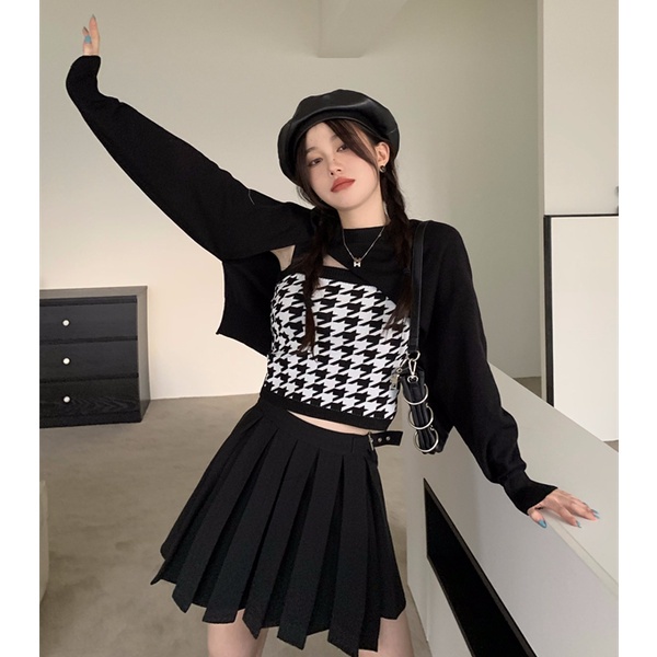 QKOOLE  áo len tay dài và áo khoác len không tay phong cách Hàn Quốc thời trang cho nữ（Only one cardigan）