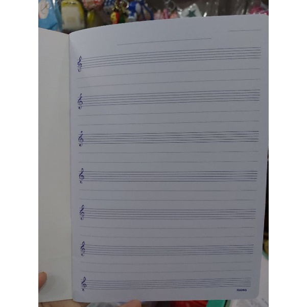 Vở chép nhạc 36T