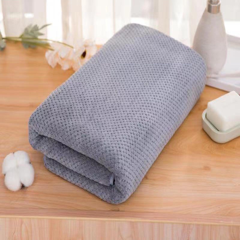 Khăn tắm cỡ lớn kích thước 70x140cm 100% Cotton cấu trúc nổi ô thấm nước cực tốt - Hàng nhập khẩu