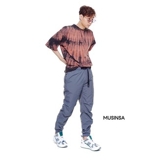 quần jogger gió