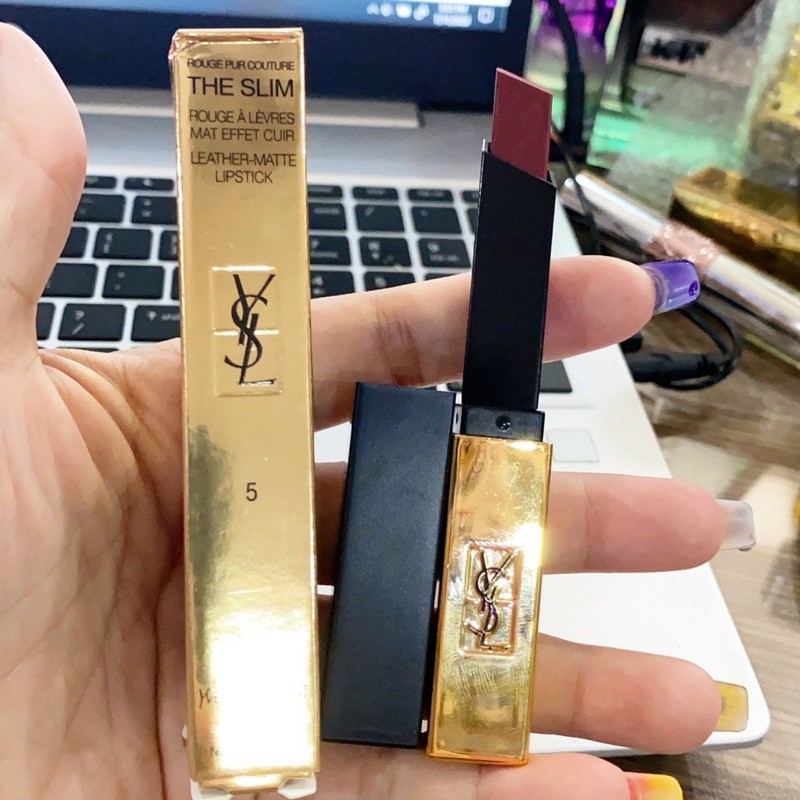 SON YSL TÔNG ĐỎ MẬN ( màu Tây lắm nha )