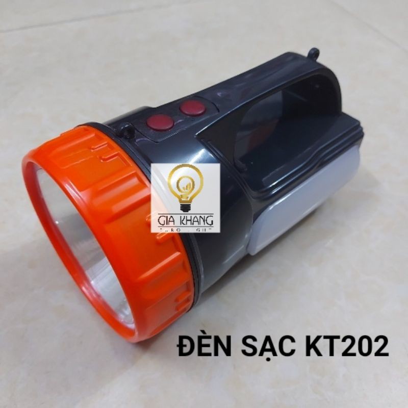 Đèn Pin LED Sạc Xách Tay Siêu Sáng Hai Chế Độ Chiếu Sáng Sản Phẩm KT 202 KENTOM Chính Hãng