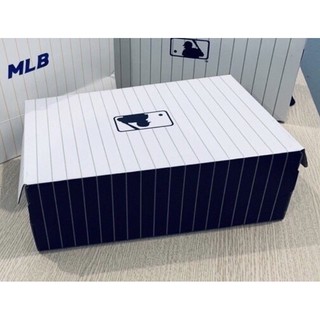 hộp giày MLB nhỏ