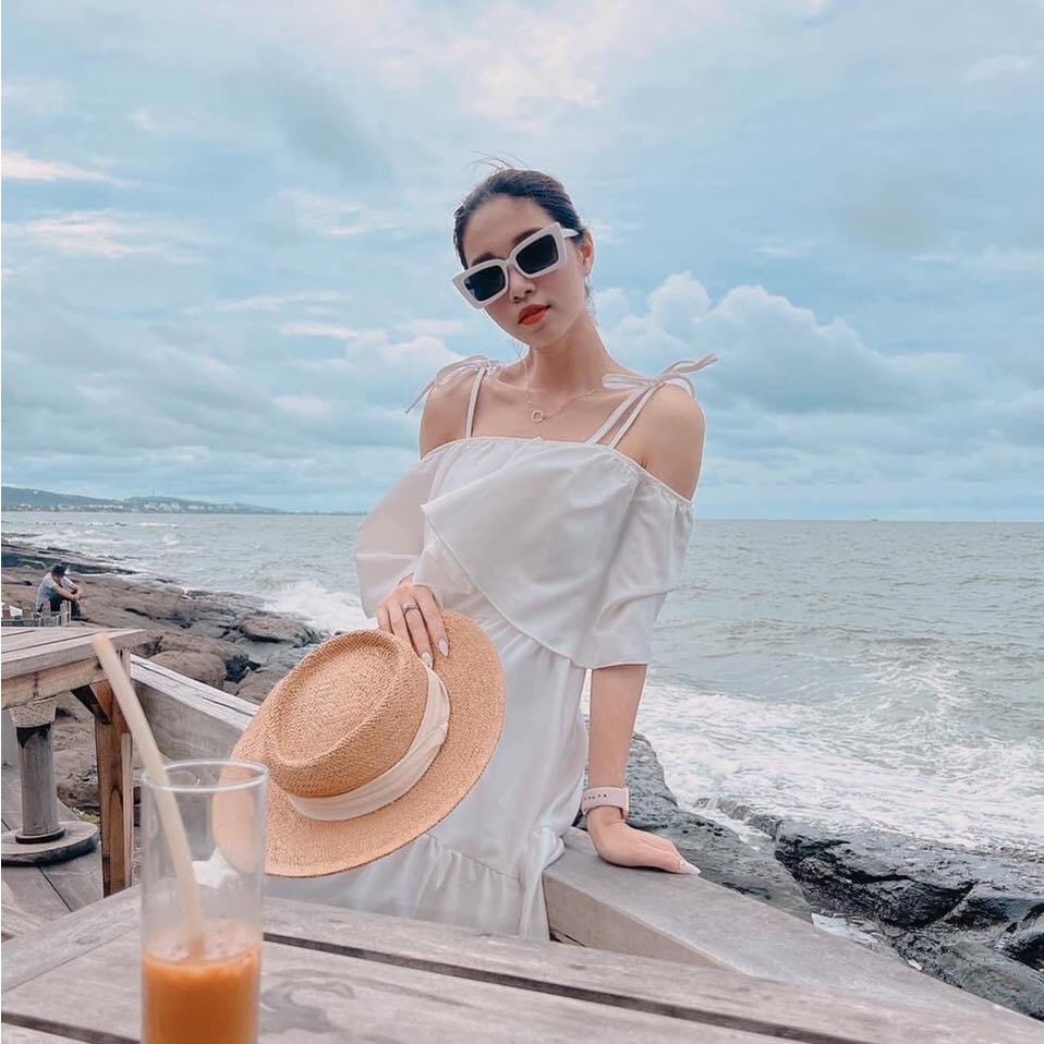 Mắt kính nữ thời trang form vuông NCG01