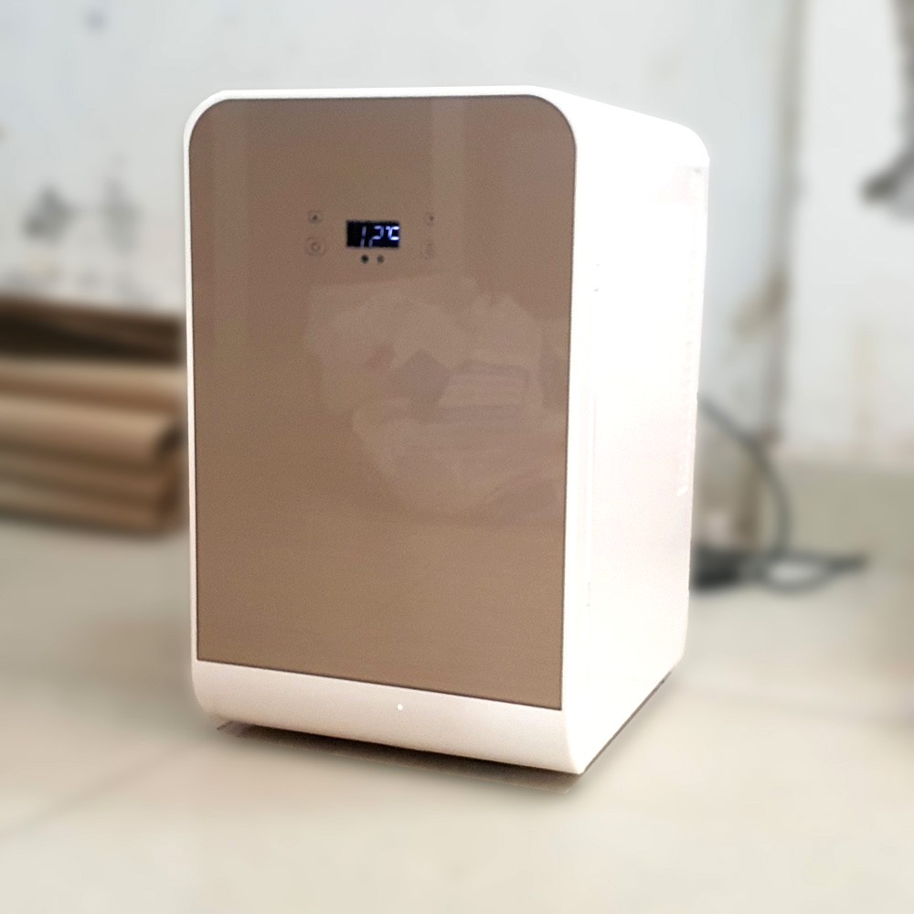 Tủ lạnh mini kèm hâm nóng 22 lít SAST ST-22L