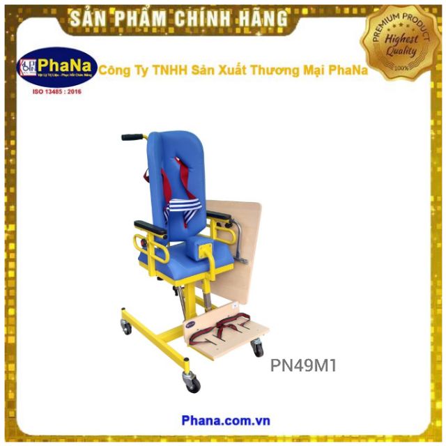 Xe ngồi trẻ bại não tam giác ngã nằm M1 - PN49M1