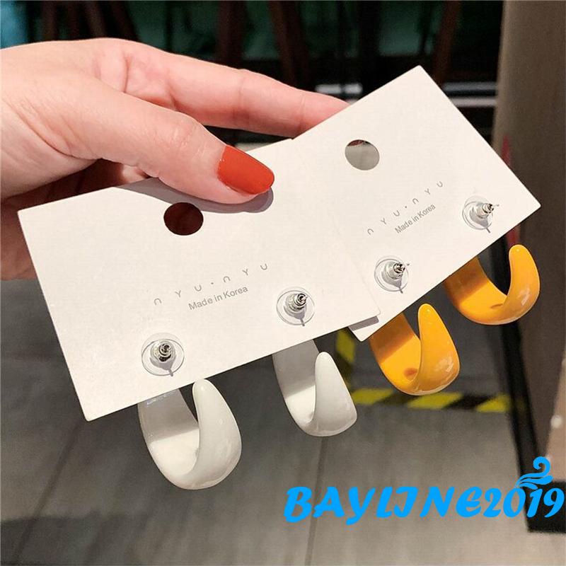 Khuyên tai nữ dạng vòng thời trang cá tính