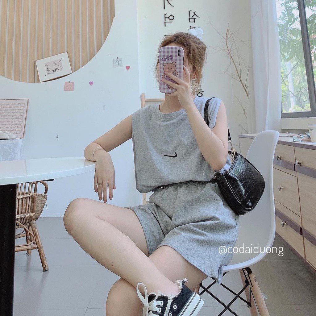 duybao558 Bộ thể thao nữ quần đùi lưng thun cạp cao ống rộng kèm áo tanktop NI vẩy (đen,trắng,xám