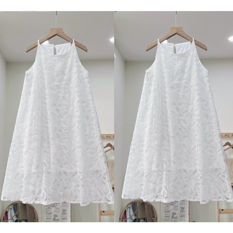 Đầm cổ yếm ren dài