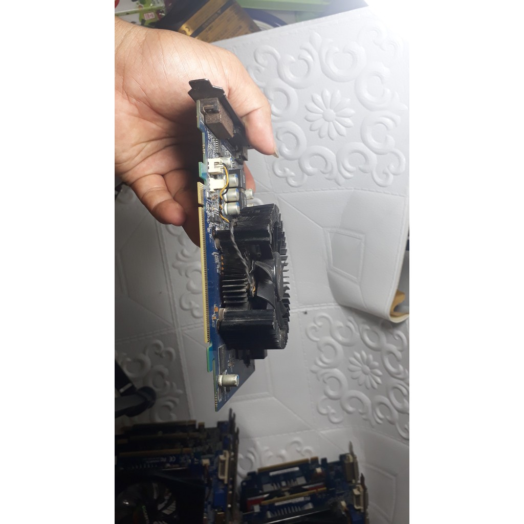 Card màn hình Galaxy GeForce GT 240 1 GDDR5 mod Fan zotac cũ mát | BigBuy360 - bigbuy360.vn