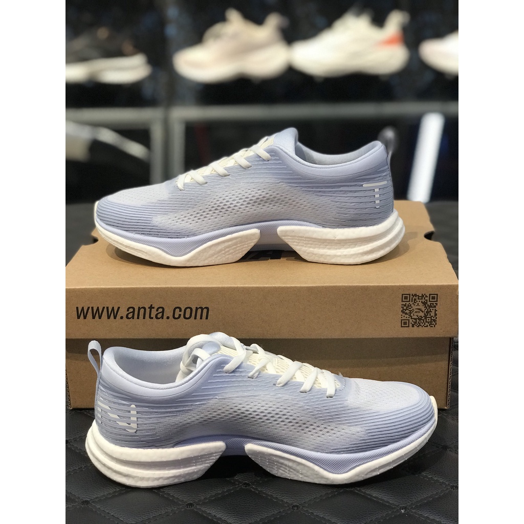 Giày thể thao nữ 822225541