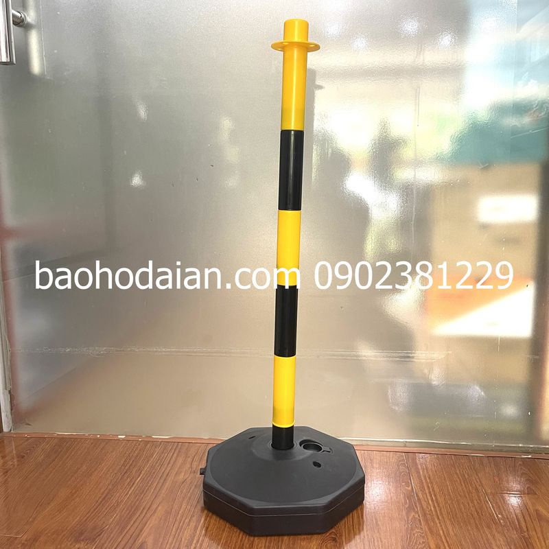 Trục nhựa gắn dây xích tiêu chuẩn CE cao 83cm