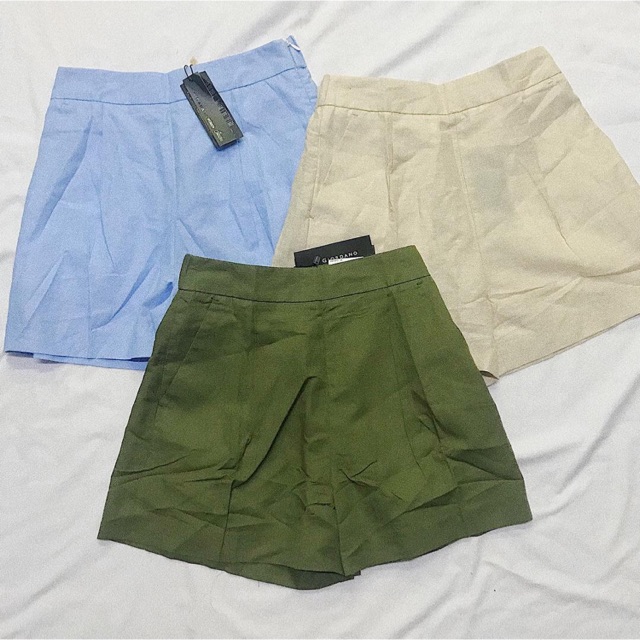 Quần short linen