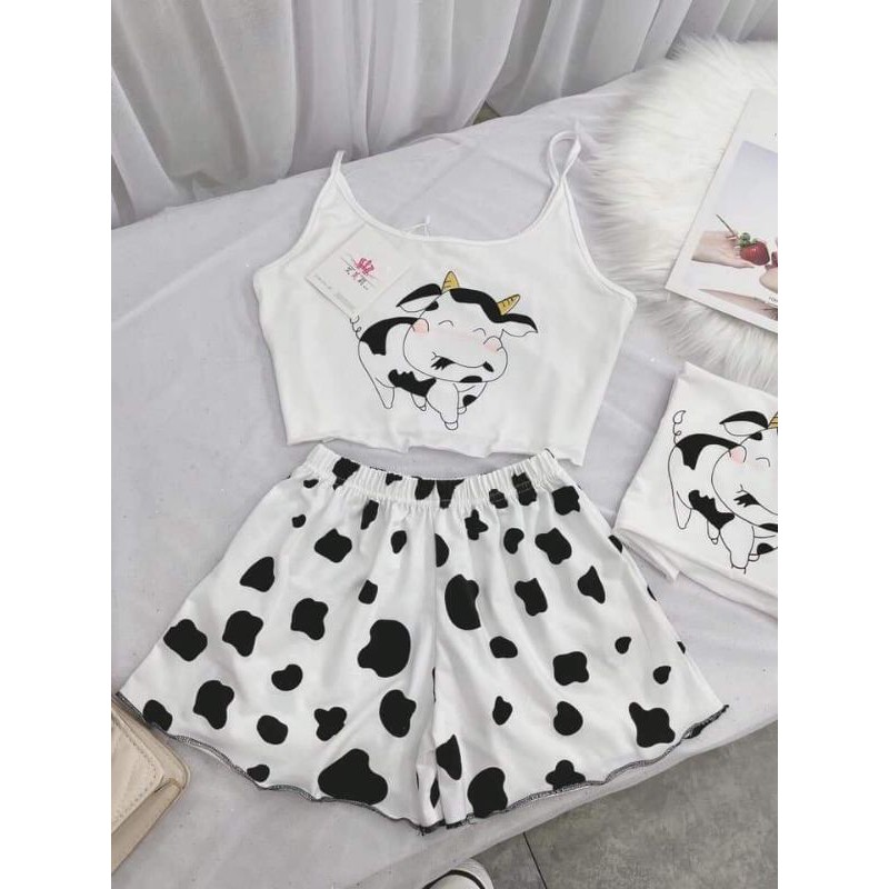 Set quần áo nữ bò sữa hai dây
