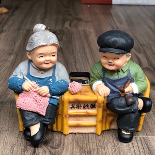 Bộ tượng ông bà anh mẫu mới