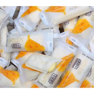 Bánh sữa chua phomai, sầu riêng, chanh leo ( date mới )