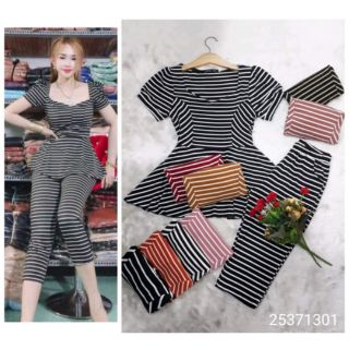 Sét sọc lửng xòe che bụng