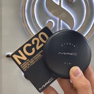 Phấn Mac tone NC20