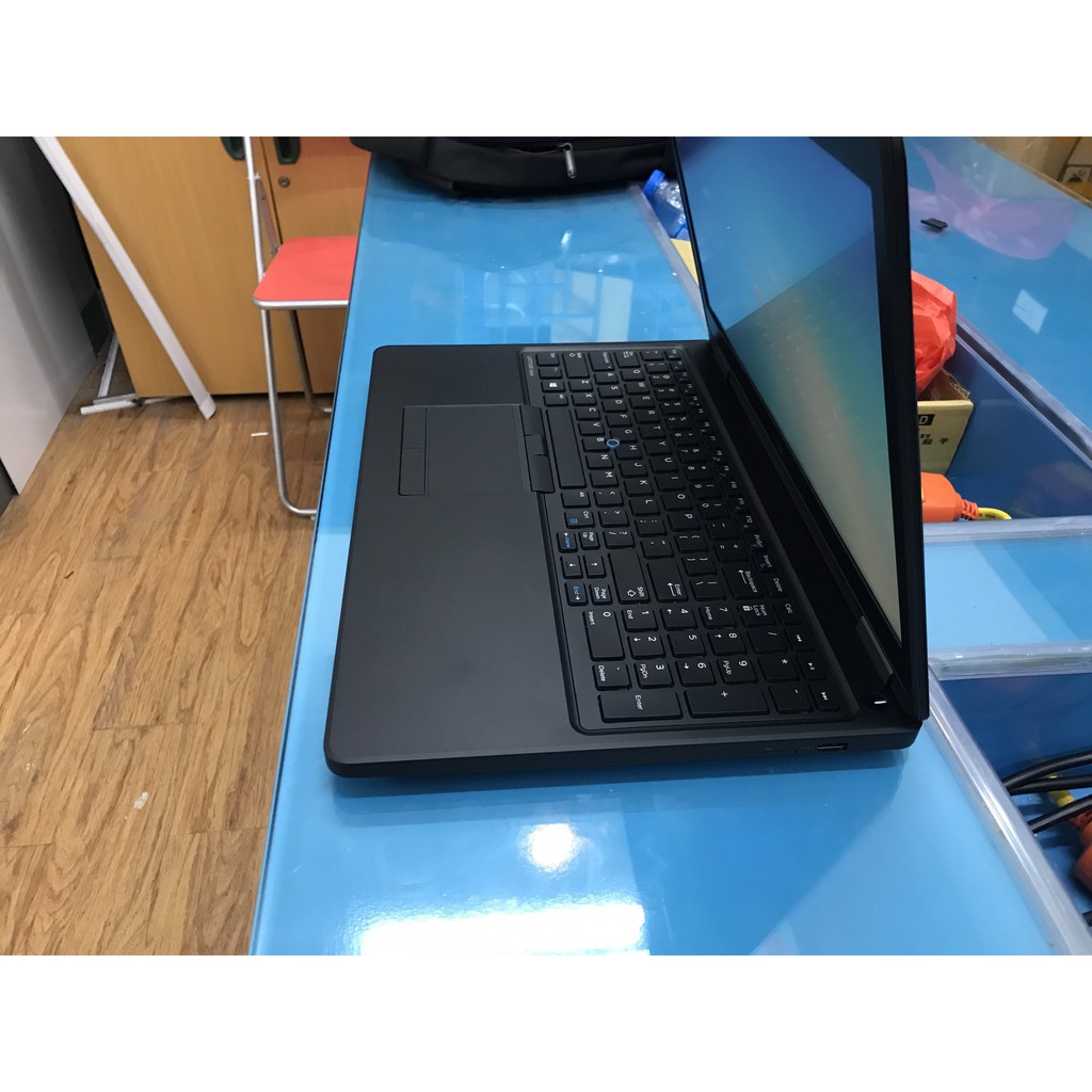 Dell 5550 - - i5-5300U/8G/SSD256/FHD - Laptop 2 trong 1 | BigBuy360 - bigbuy360.vn
