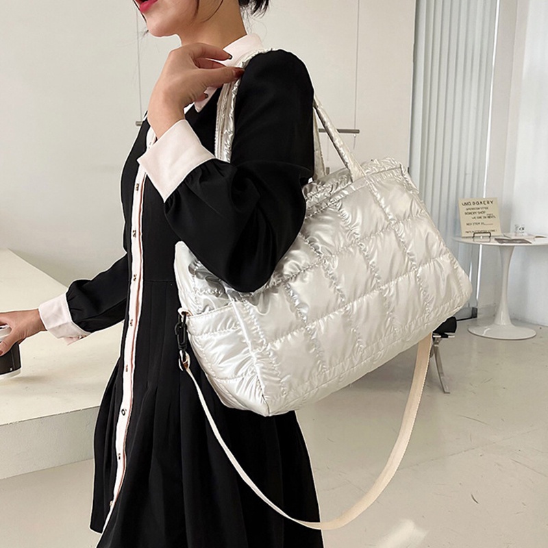 Túi đeo vai IELGY sức chứa lớn thời trang dành cho nữ