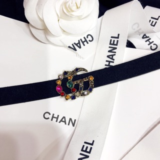 Chocker tag Gucci đá nhiều màu