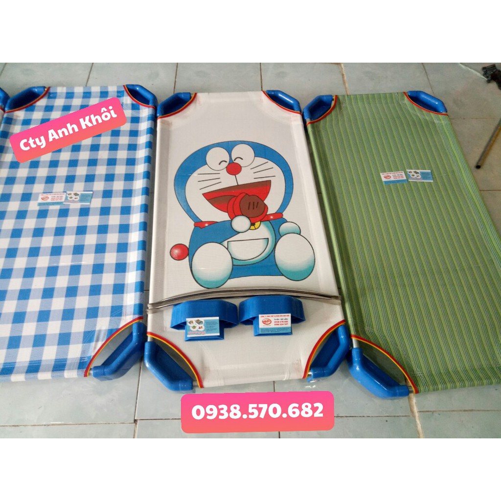 Giường Mickey có 2 thanh đỡ inox