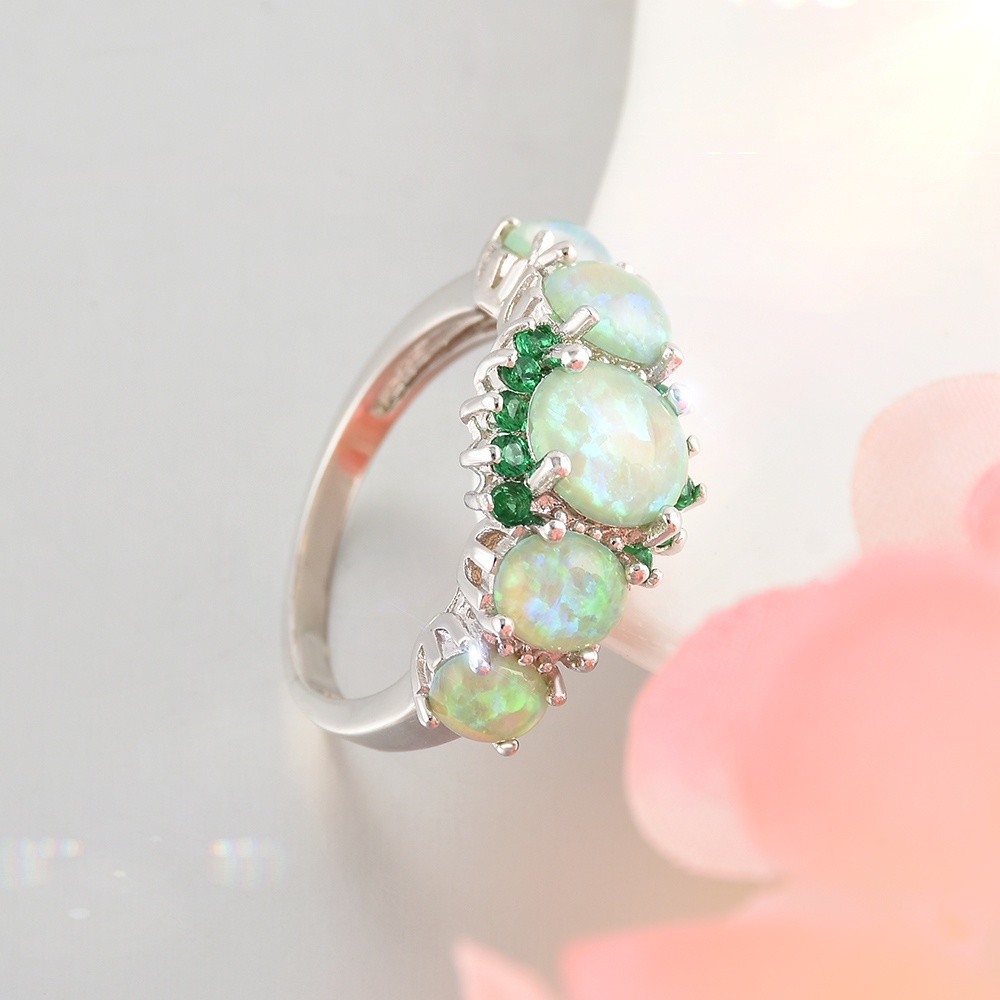 Nhẫn mặt gắn đá opal màu xanh thiết kế đơn giản sang trọng