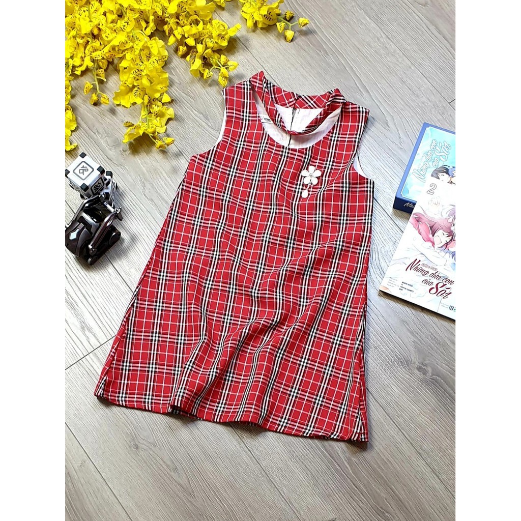 Đầm Bé Gái Caro Bur-ber-ry Kèm Cài Hoa - Vải Cotton Mịn Đẹp Trang 25 Kids - AD075