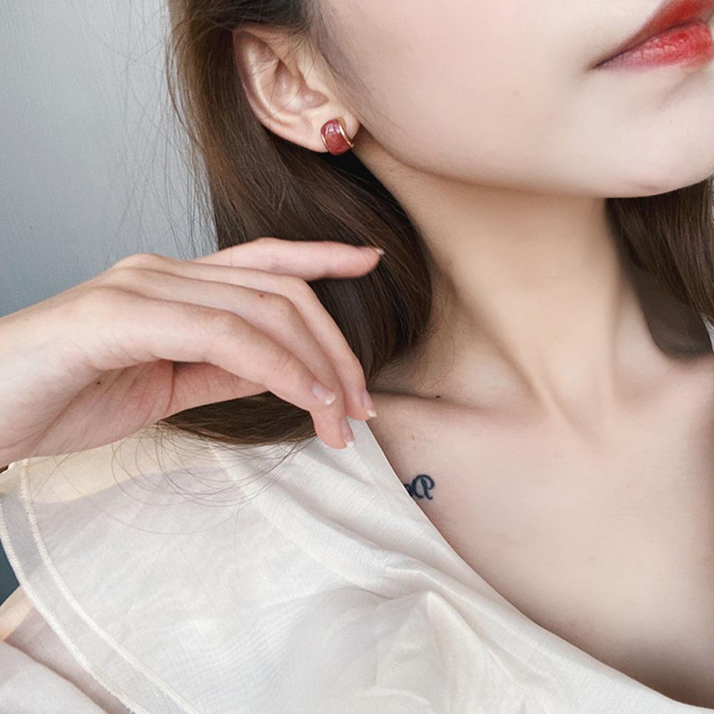 Bông Tai Hình Chữ C Tráng Men Thời Trang Dành Cho Nữ