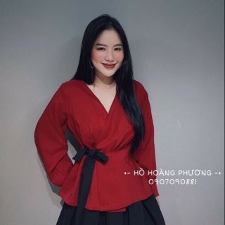 Áo đỏ đắp chéo nơ eo