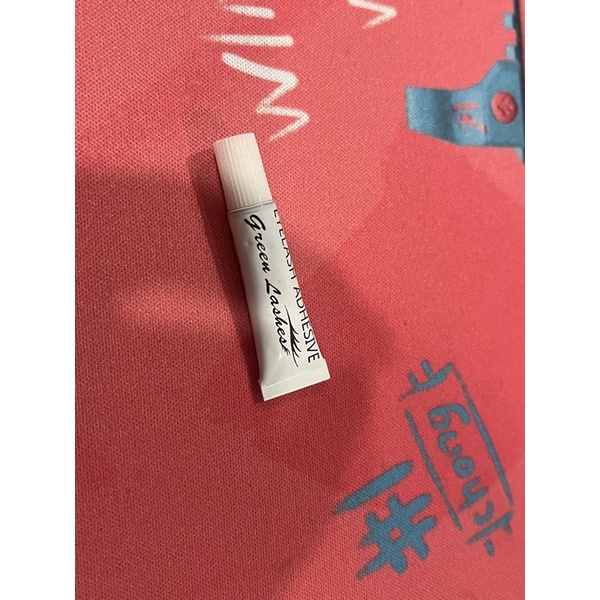 Mi nối chữ A, mi mắt ướt