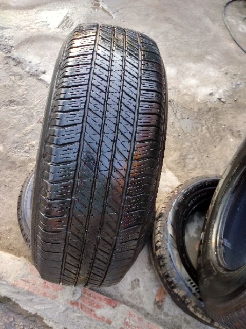 Lốp ô tô bridgestone 265/65/17 mã gai ht 684