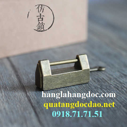 Ổ khóa phong cách vintage cổ điển, nhỏ gọn bằng kim loại