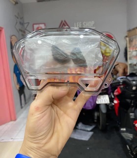 Mica mặt đồng hồ vario - click 2018