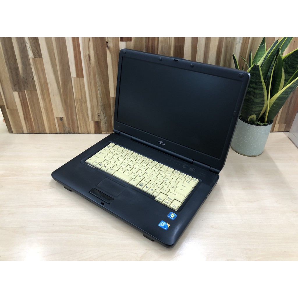Laptop Fujitsu A8290 - intel T9550 - Ram 4GB - 15.4 inch