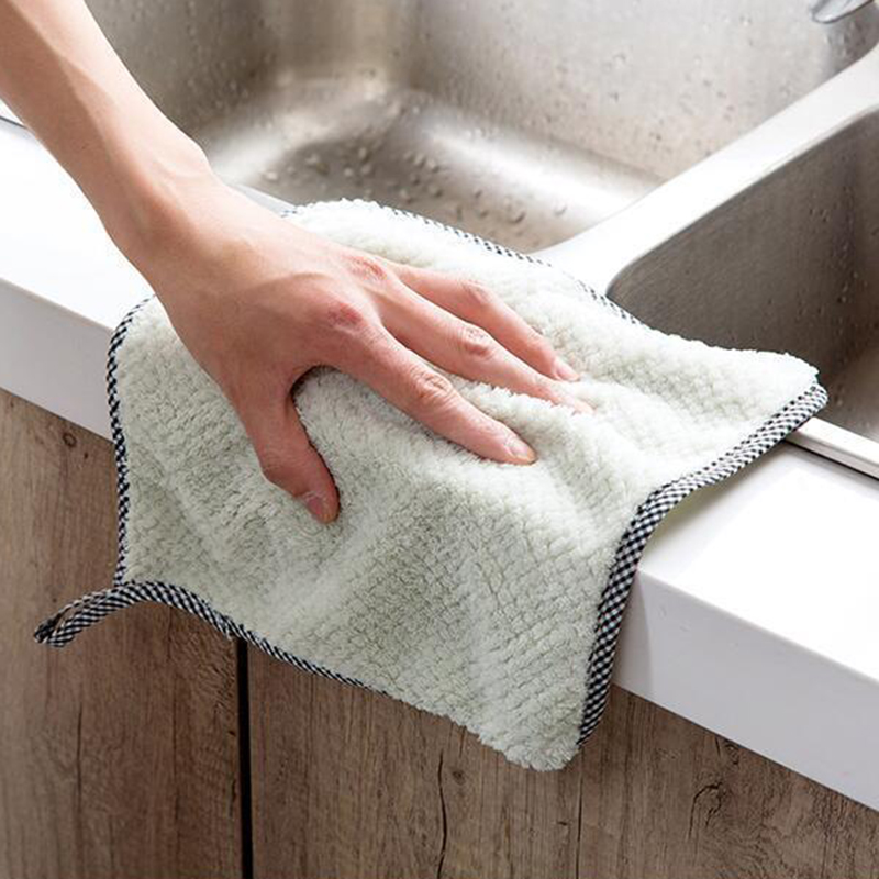 Khăn lau bếp bằng vải nhung mềm mại tiện lợi