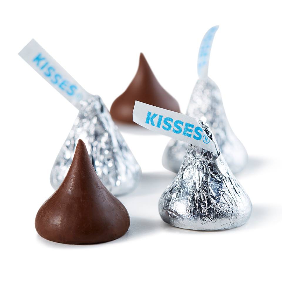 Kẹo Socola sữa Hershey's Kisses Milk Chocolate 306g (Mỹ)