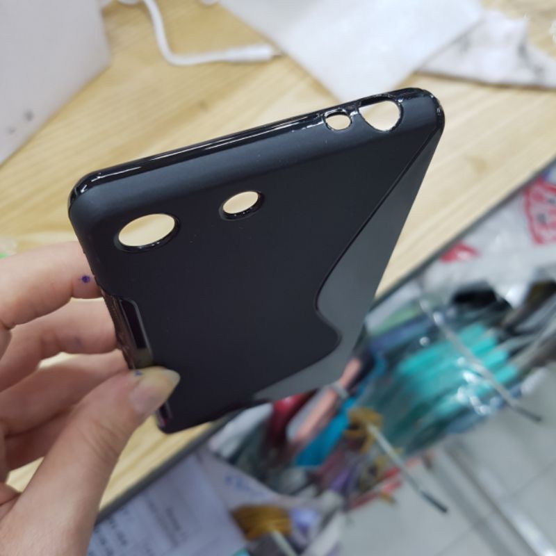 Ốp Sony M5 dẻo đen dày kiểu chống sốc