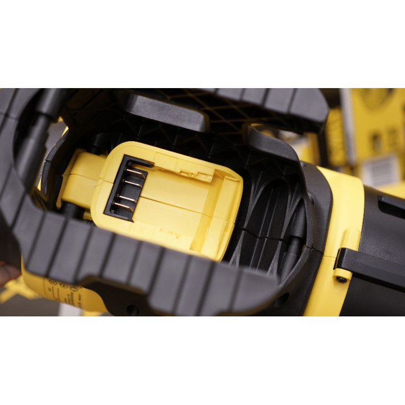 DMTT Máy Thổi Lá Dùng Pin 20V Dewalt DCM562N