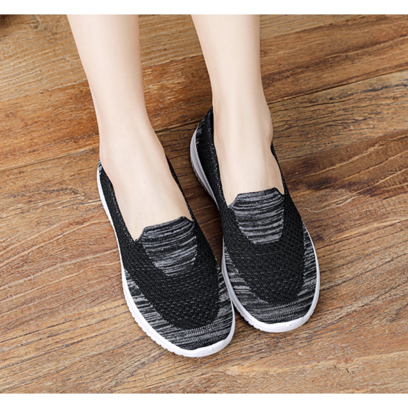 Giày lười slip on nữ vải co dãn ôm chân, đế cao su non êm ái Mxinh Shop - GN06