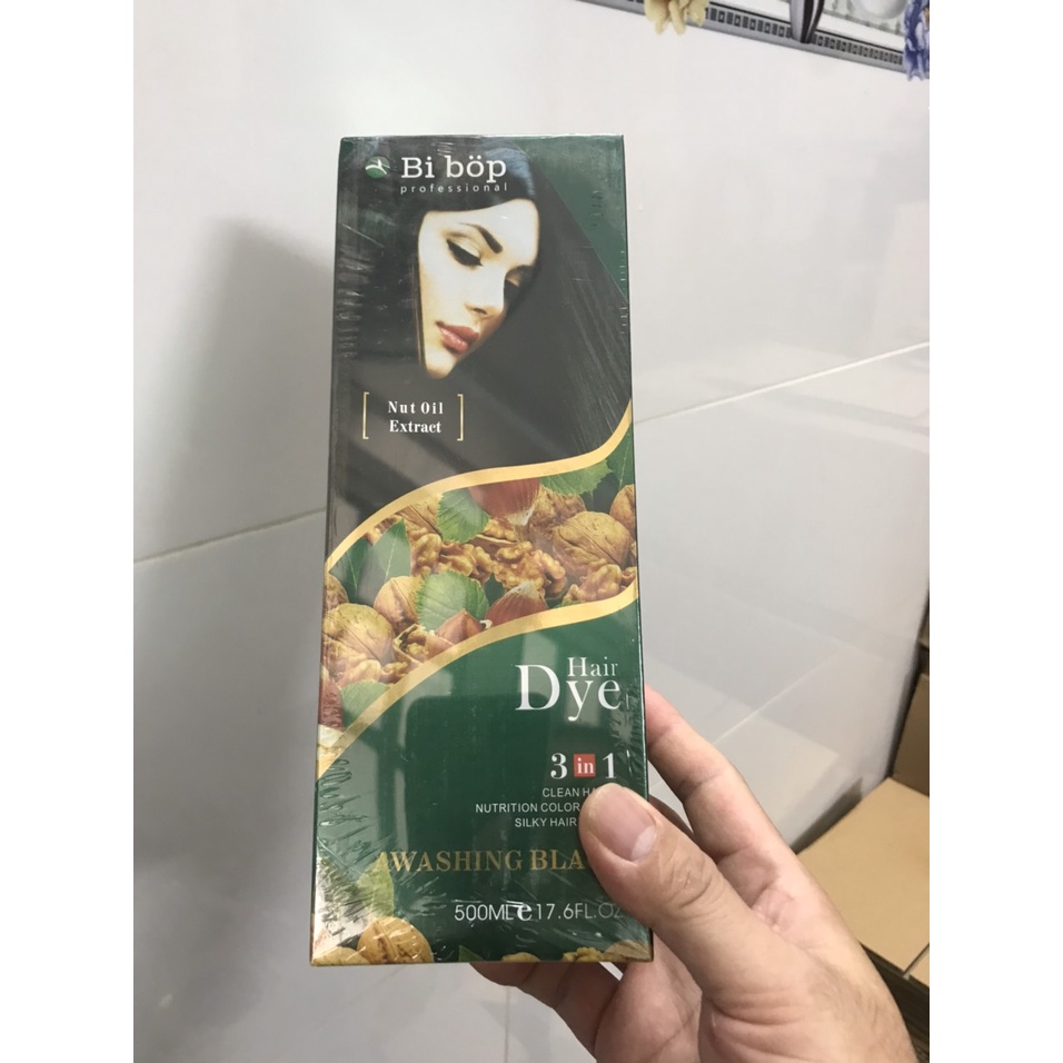 Dầu gội  đen phủ bạc tóc thảo dược