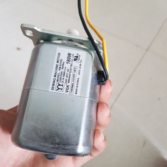 MÔ TƠ ĐA NĂNG chạy được các loại điện từ 24V đến 220V đều chạy được