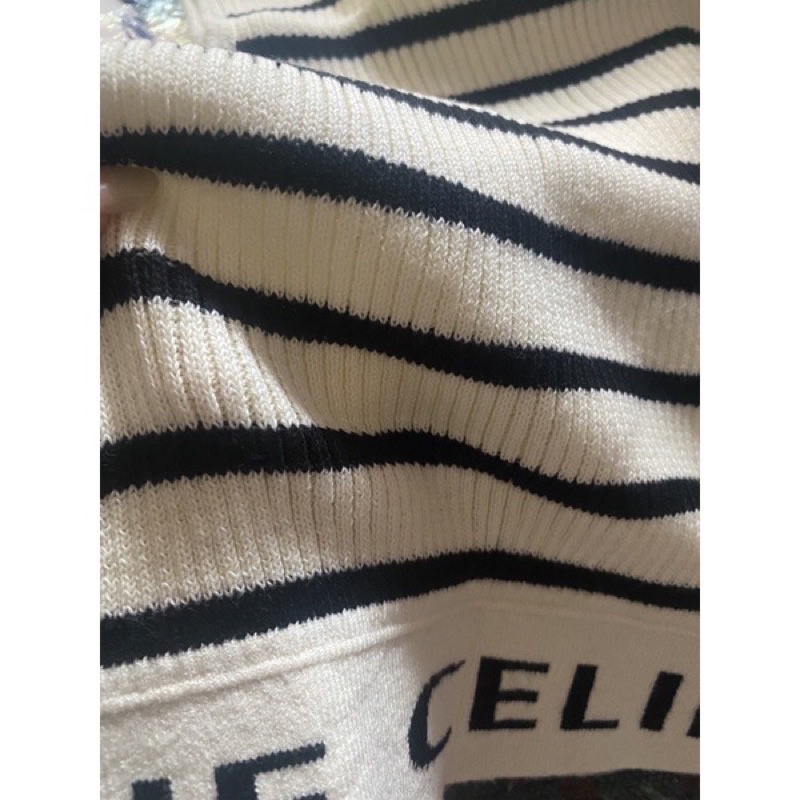 Áo Len Ba Lỗ Celin