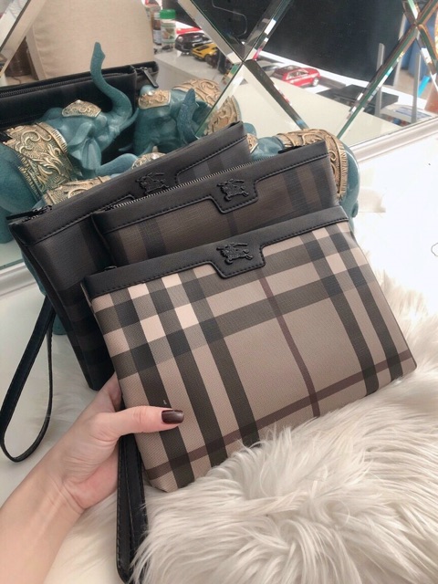 Cltuch cầm tay thời trang( tuyển ctv sỉ ₫