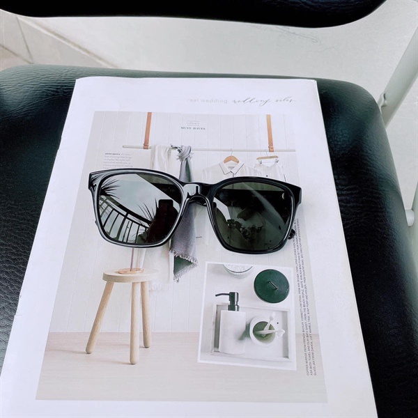 Kính Mát Salvatore Ferragamo SF959S 001 dáng vuông viền đen SF959S